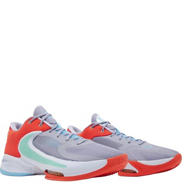 NEW NIKE men's zoom freak 4 sneakers in indigo/space purple brume indigo/violet